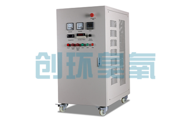 汕头冬季养殖场密闭消毒双赢方案:臭氧发生器在工厂化水产与畜牧场景的安全应用